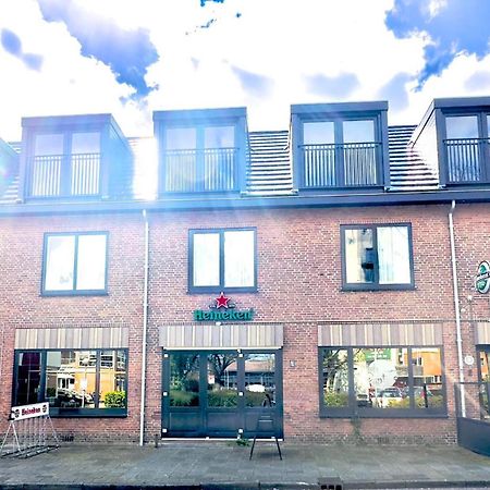 Eetcafe Punt Panzió Roelofarendsveen Kültér fotó